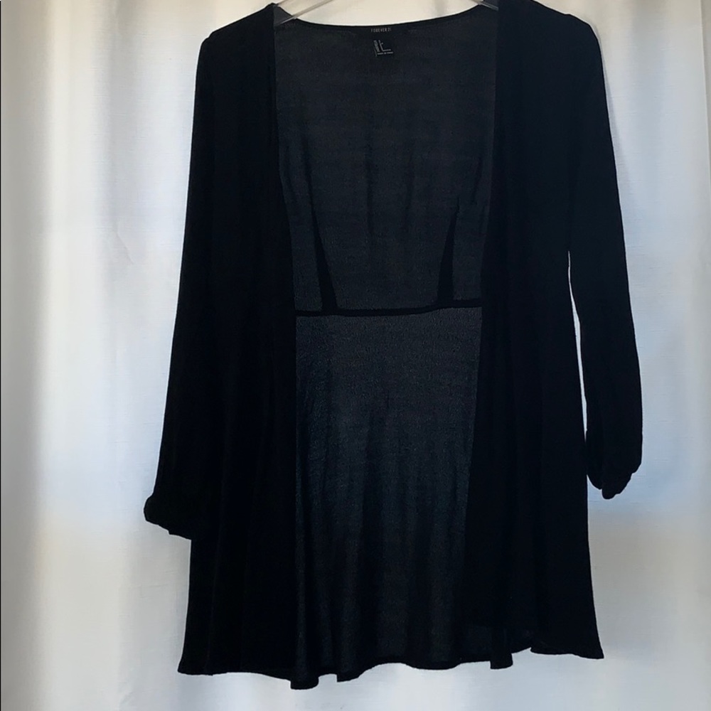 Black cardigan !